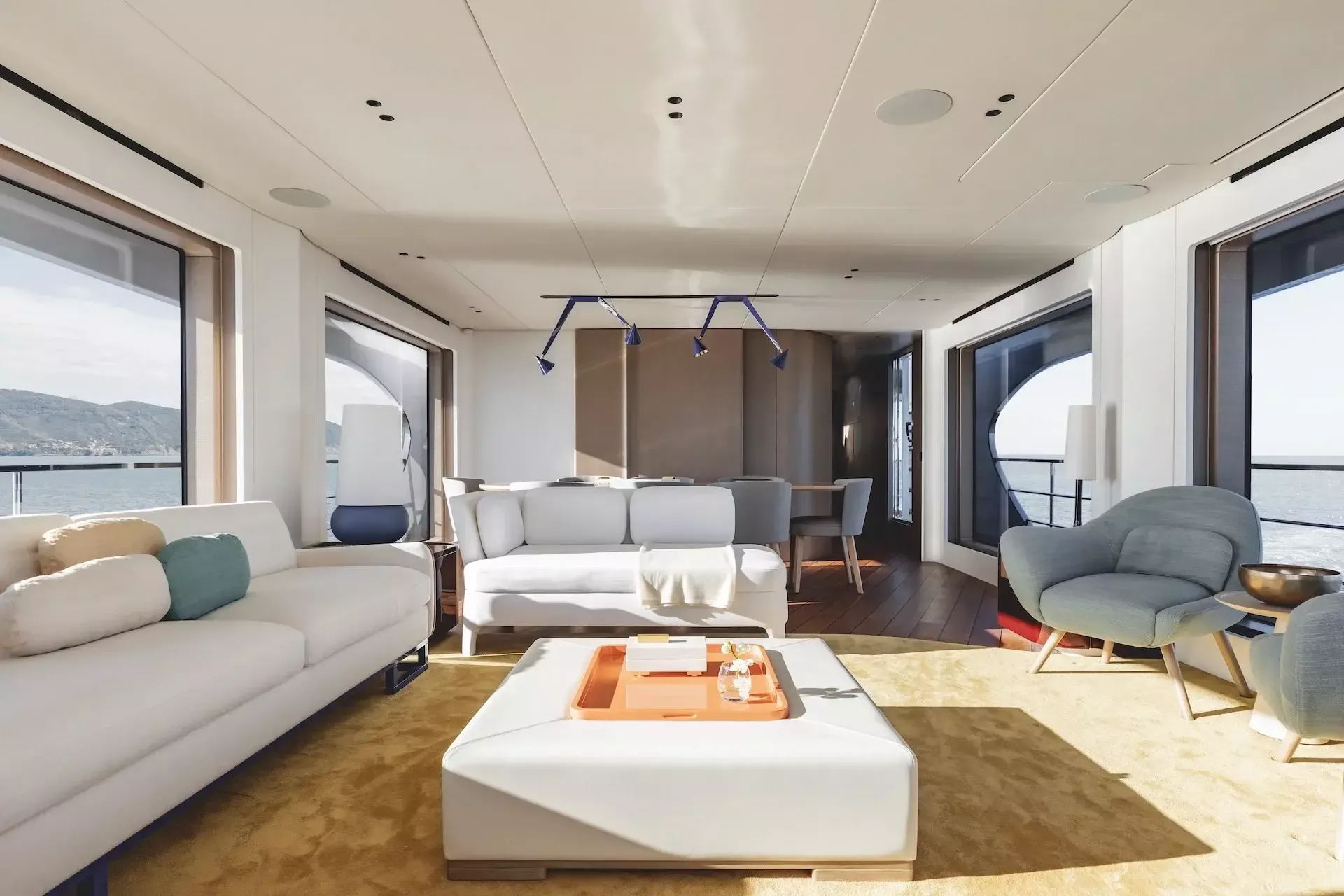 Azimut Grande 26M | First Horizon