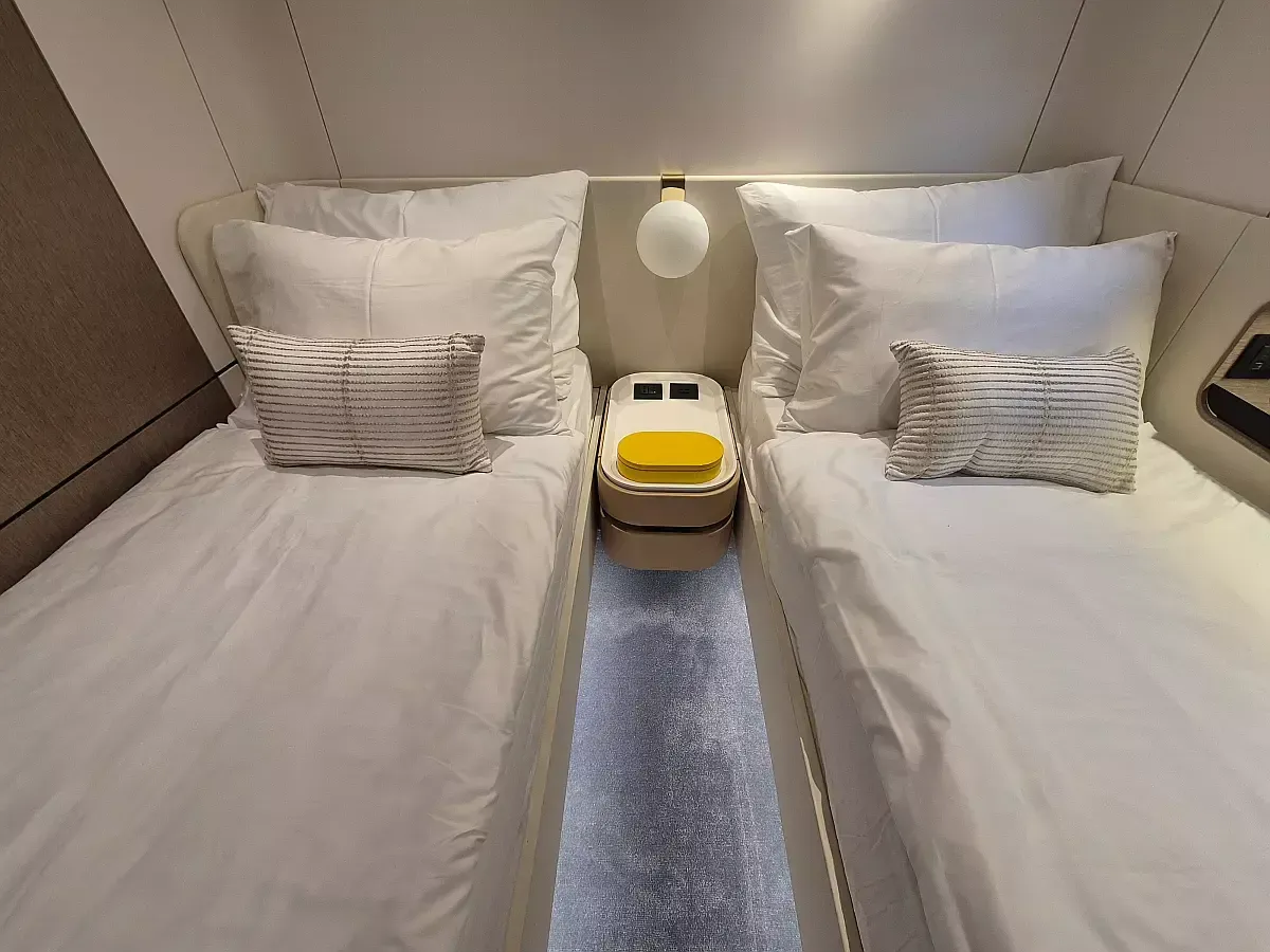 Azimut Grande 26M | First Horizon