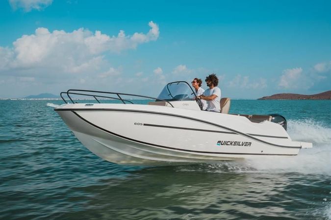 Quicksilver Activ 605 Open | 26