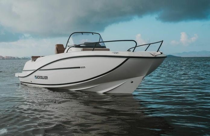 Quicksilver Activ 605 Open | 26