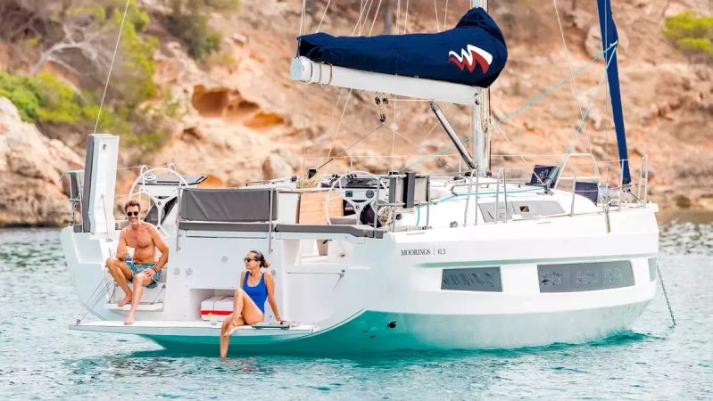 Dufour 41 | Moorings 24