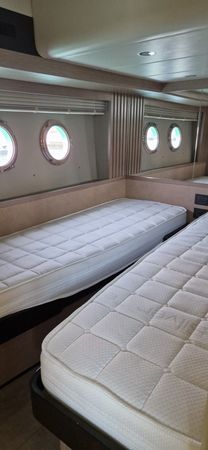 Absolute Navetta 52 | Aurora