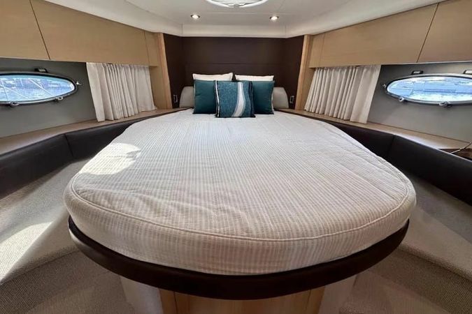 Princess V42 | Snouff