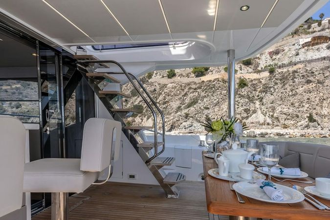 Sunseeker Manhattan 66 | La Nonno