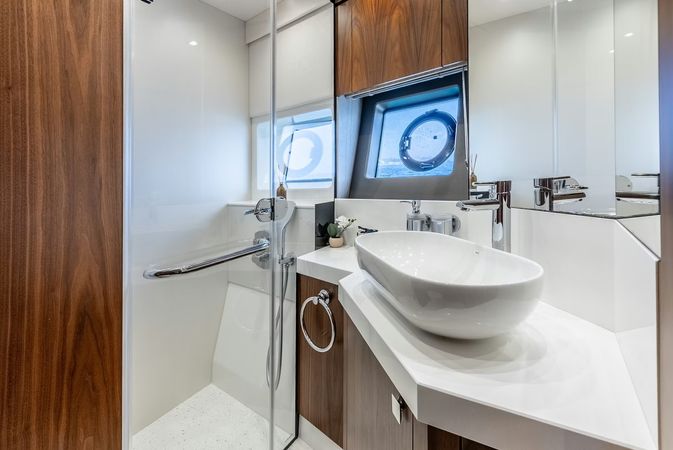 Sunseeker Manhattan 66 | La Nonno