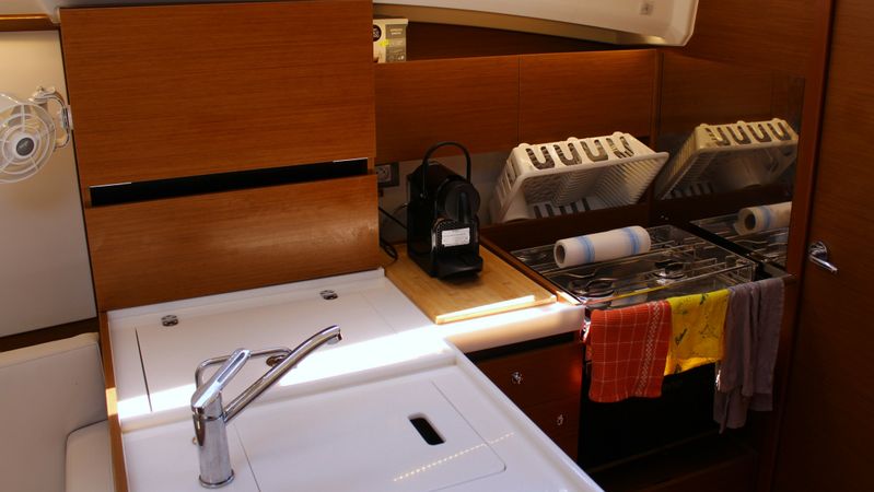 Jeanneau Sun Odyssey 350 | Naia
