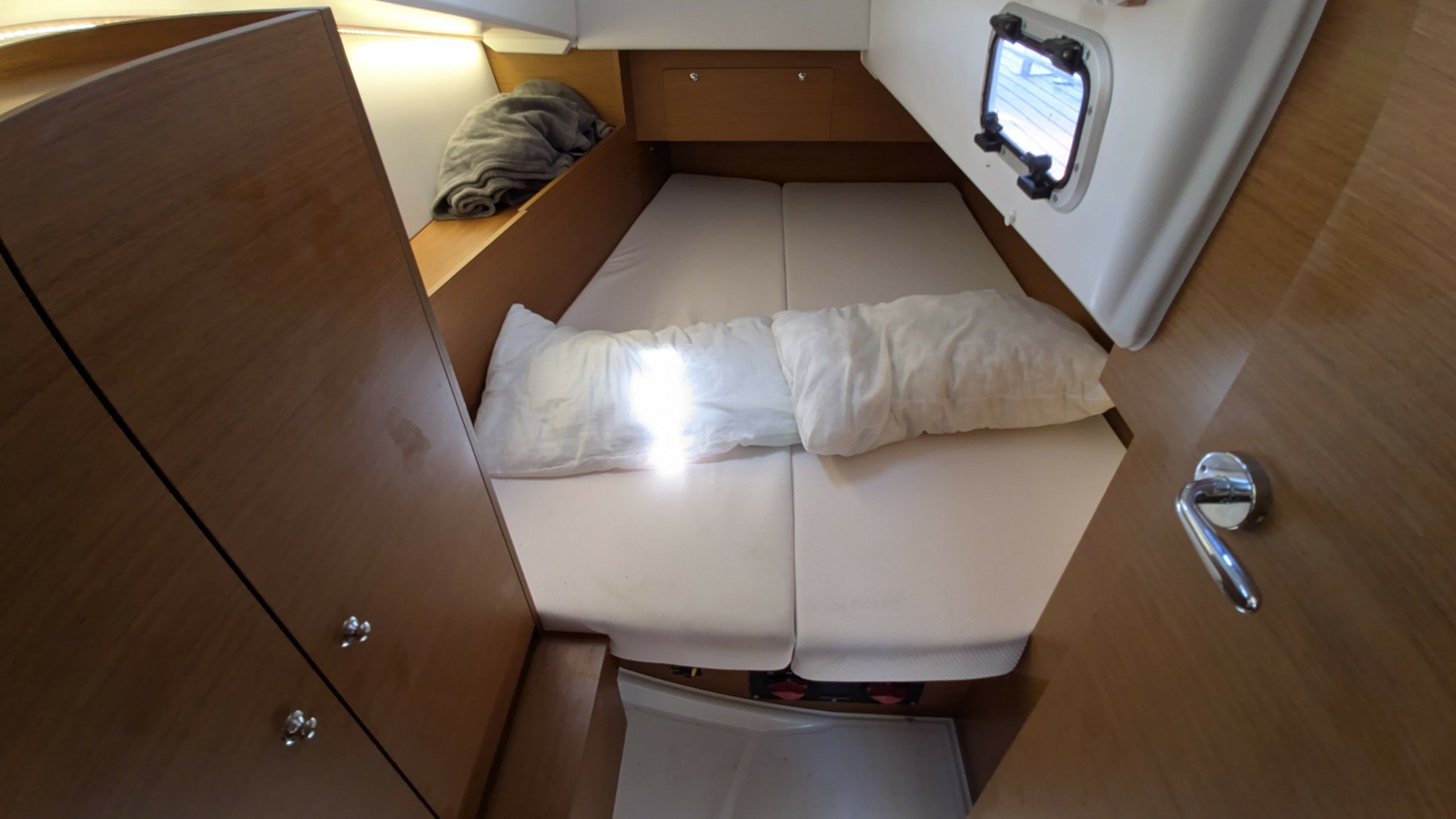 Jeanneau Sun Odyssey 350 | Naia