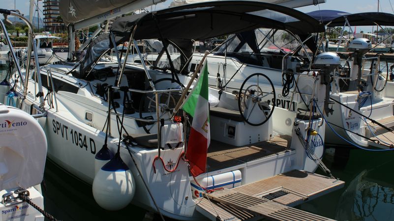 Jeanneau Sun Odyssey 350 | Naia