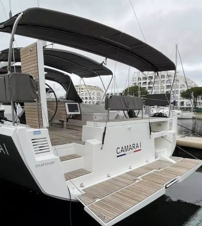 Dufour 470 | Camara 1