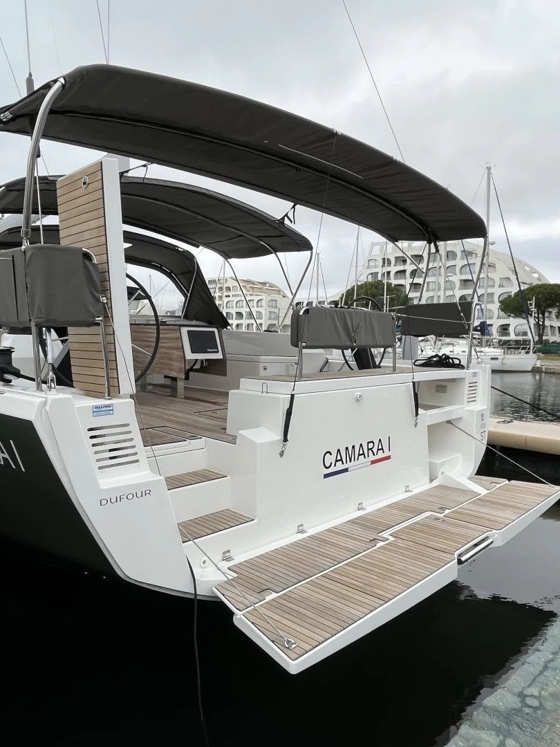 Dufour 470 | Camara 1