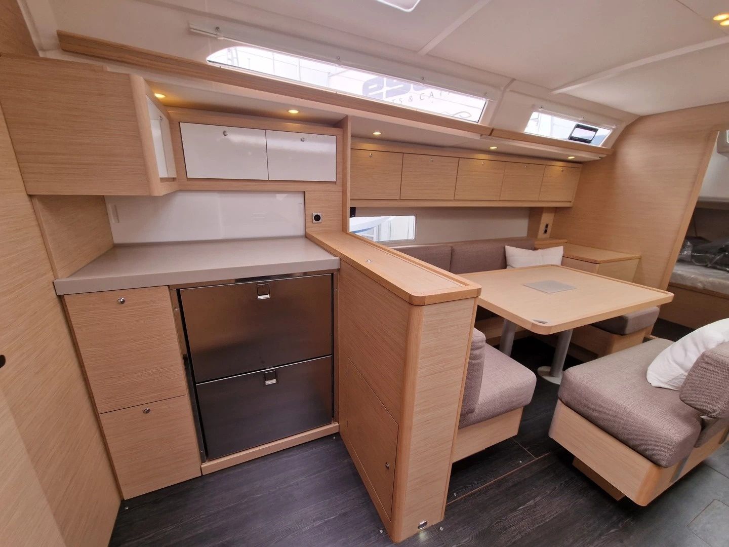 Dufour 470 | Camara 1
