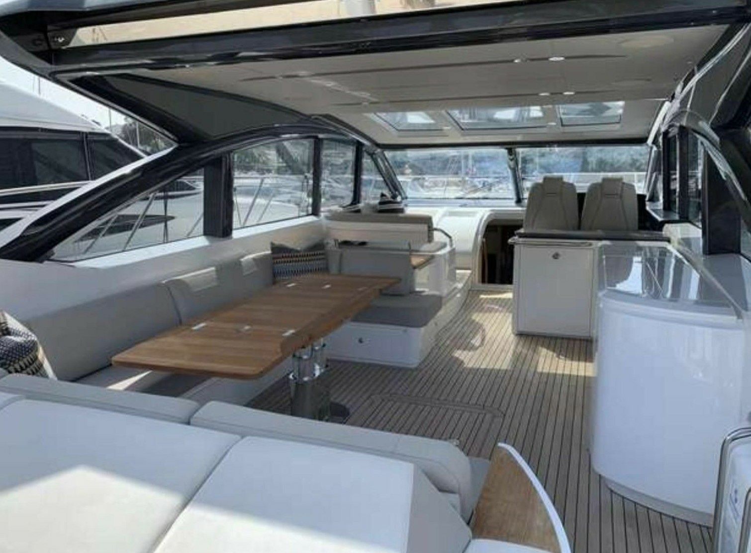 Princess V58 | Trio
