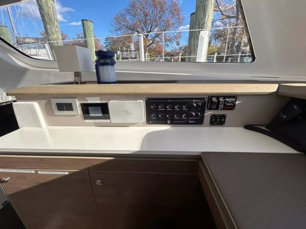 Bali Catspace | Water's Edge