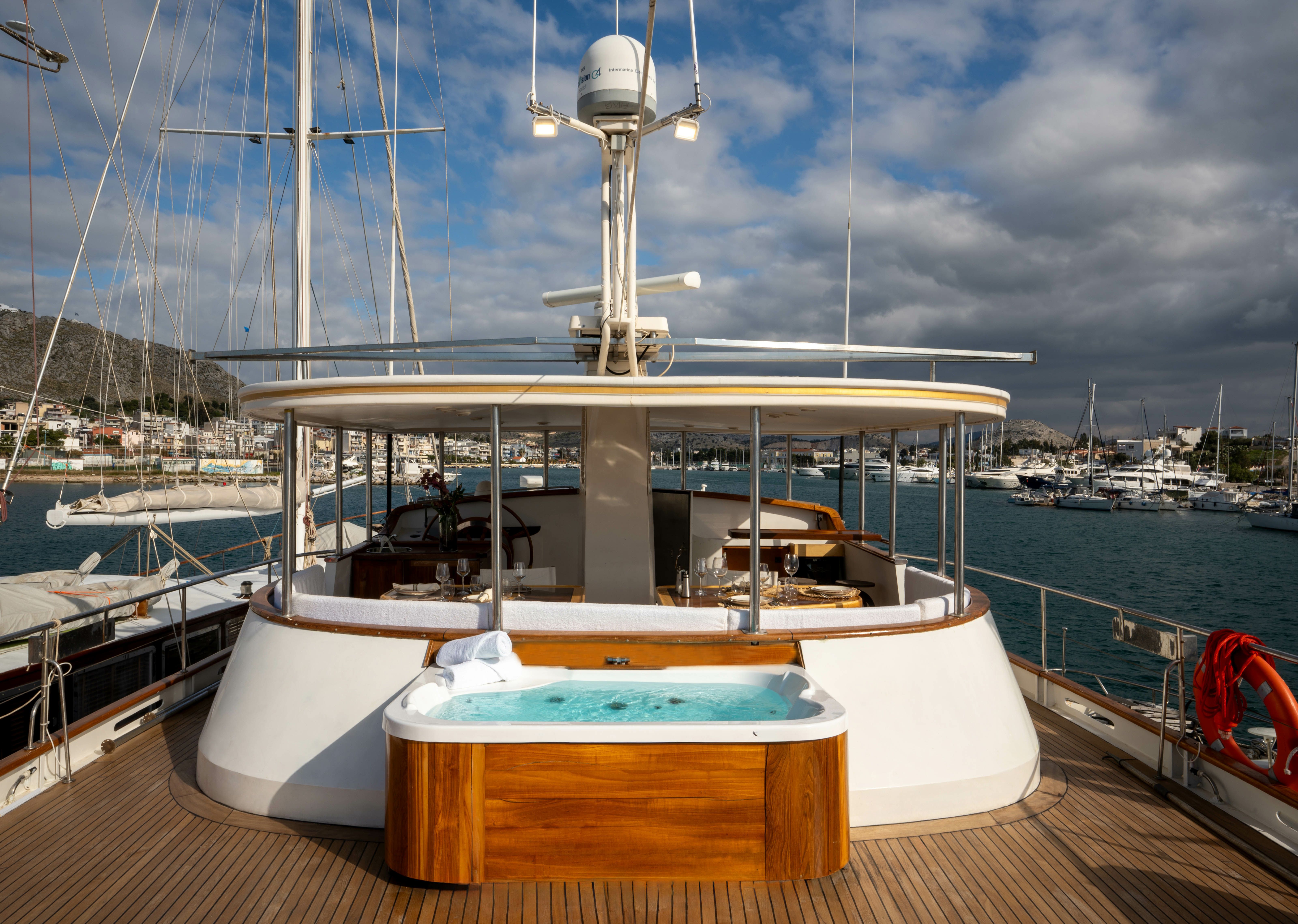 Custom Built 78 | CodeCasa