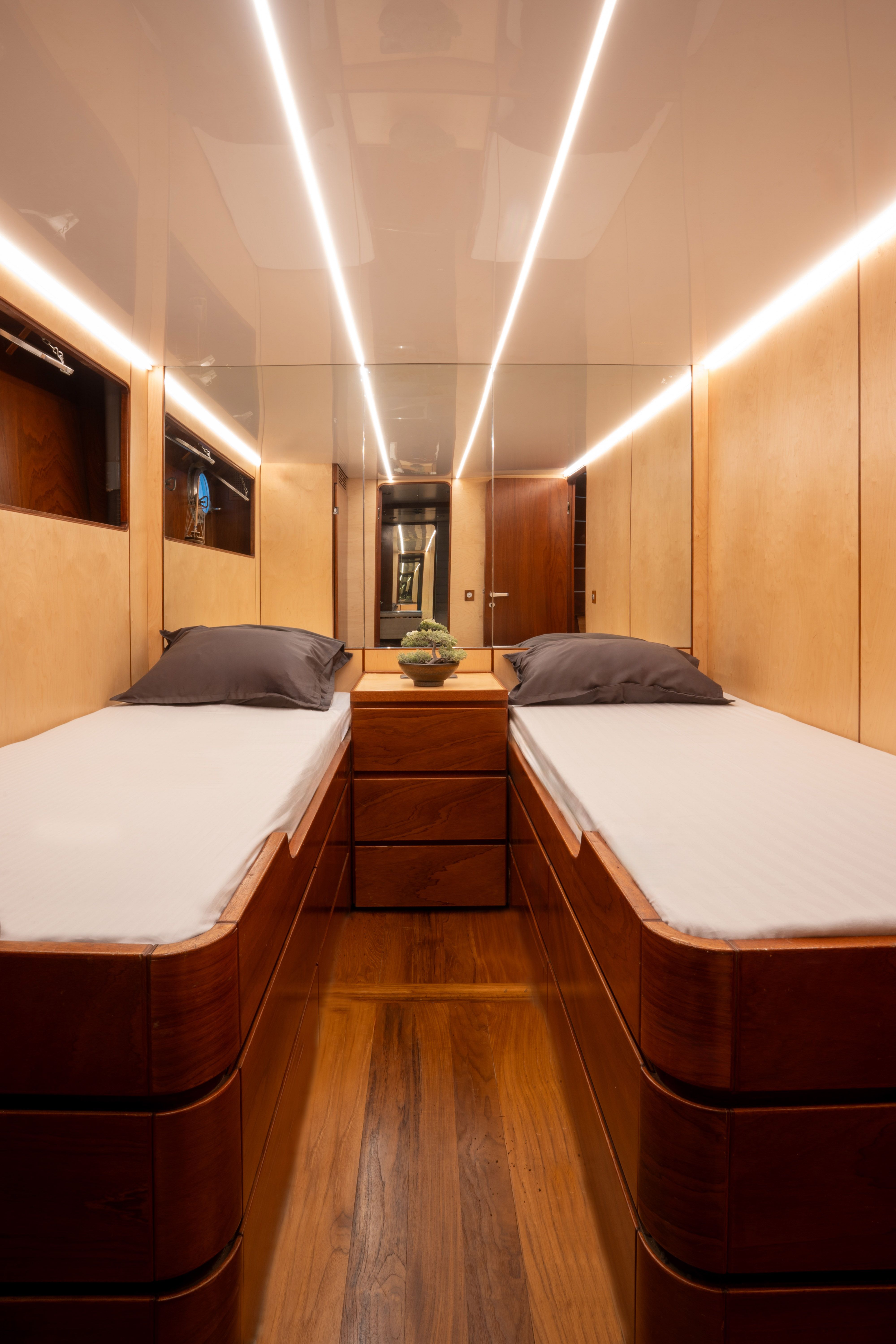 Custom Built 78 | CodeCasa