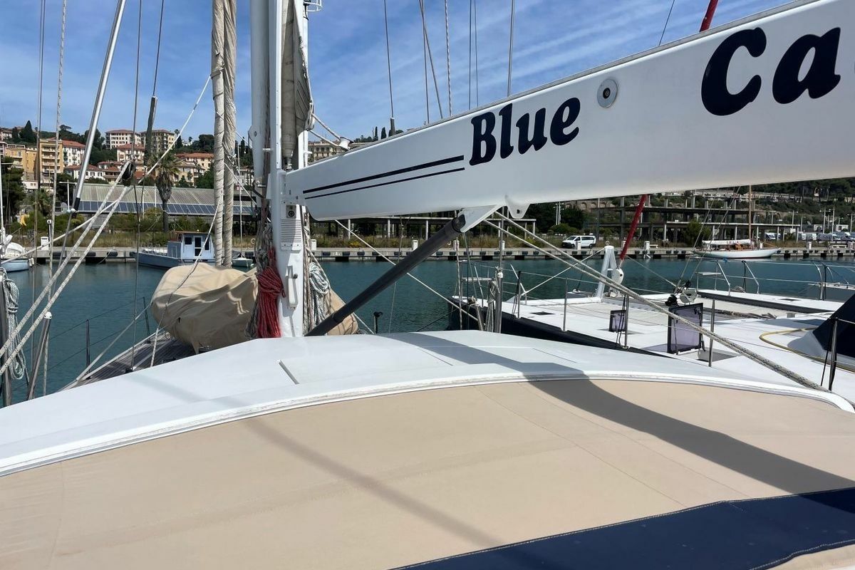 Jongert 2000S | Blue Cacao