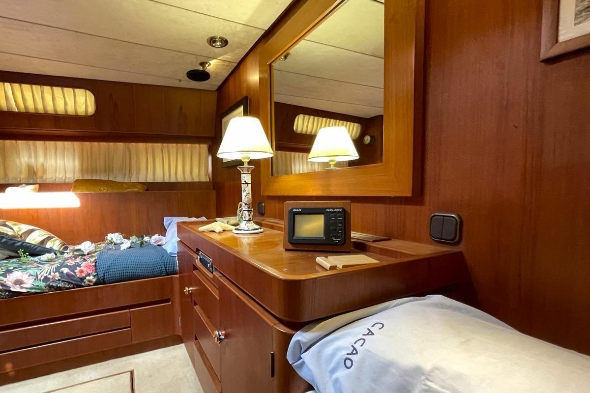 Jongert 2000S | Blue Cacao