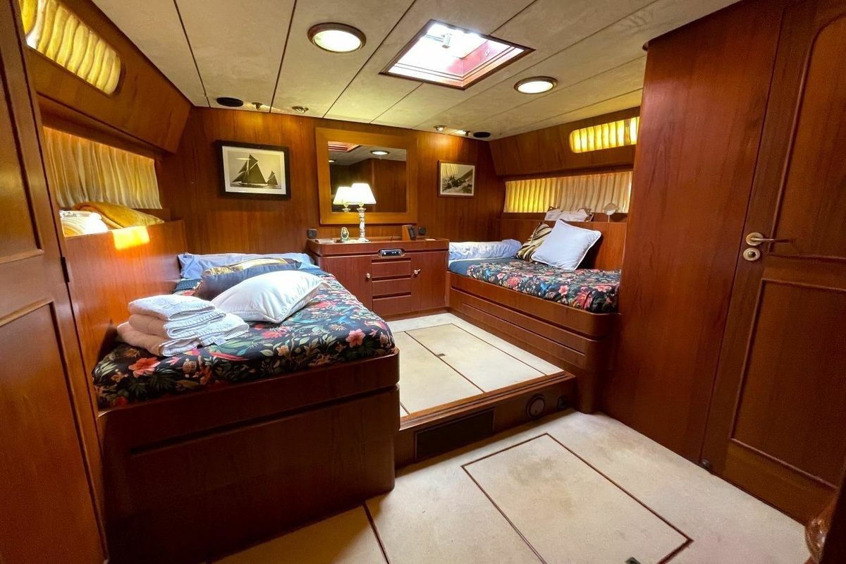 Jongert 2000S | Blue Cacao