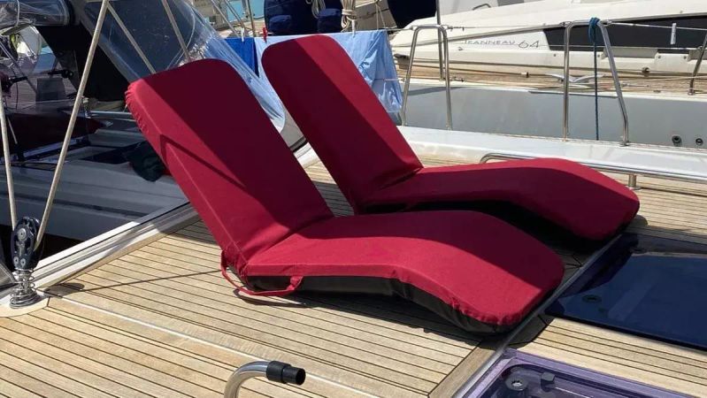 Hanse 575 | Social Distance