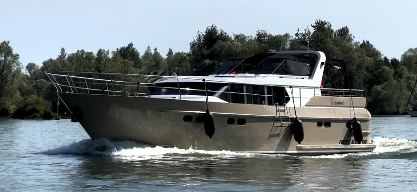 Pacific Allure 150 | Erianne