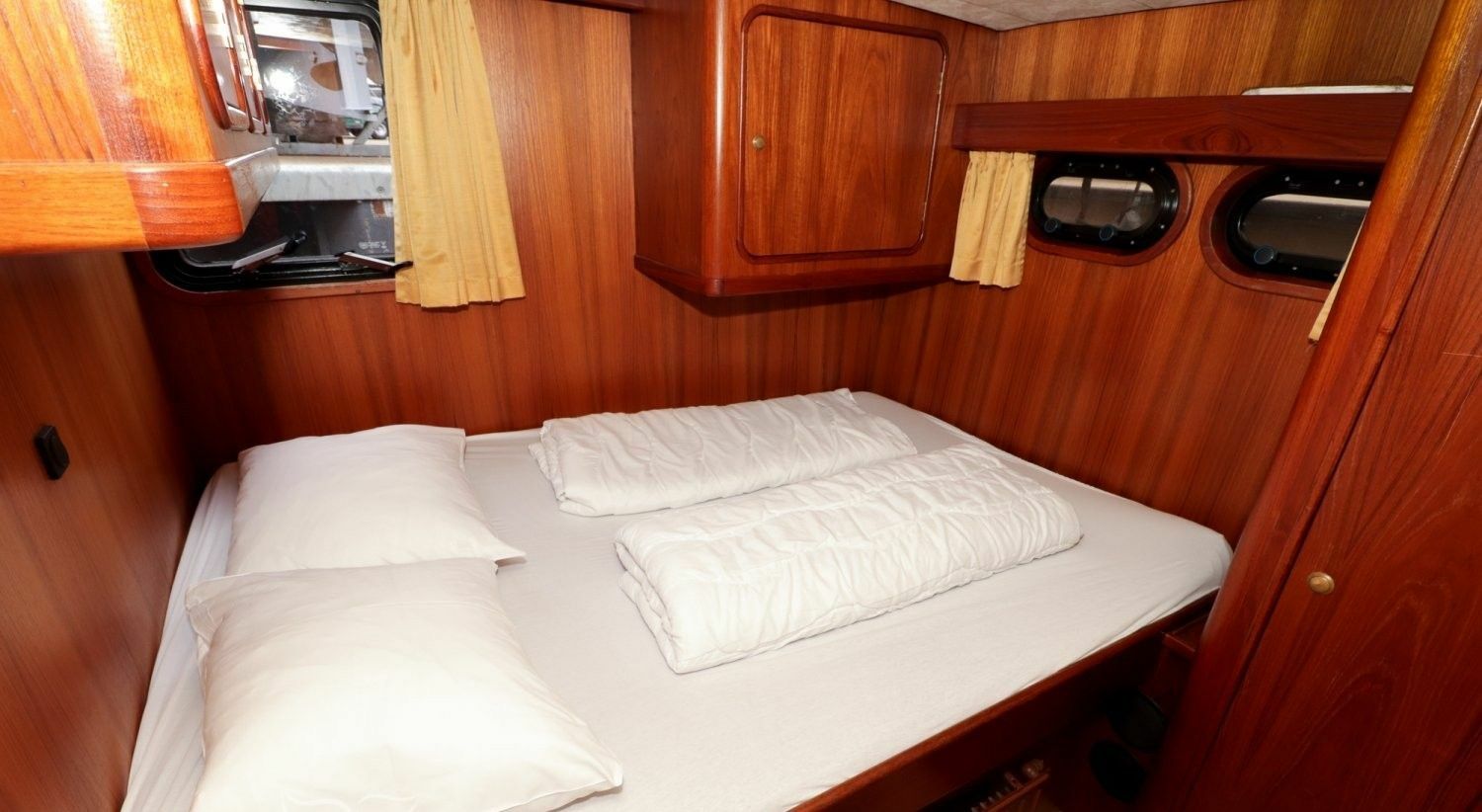 Pacific Allure 150 | Erianne