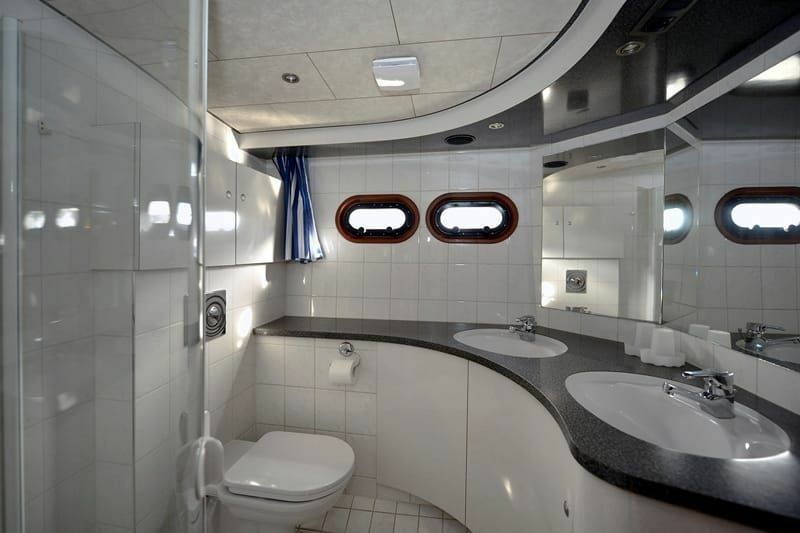 Pacific Allure 150 | Erianne