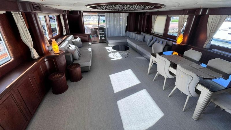 Custom Built 108 | River Storm