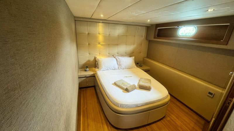 Custom Built 90 | Storm