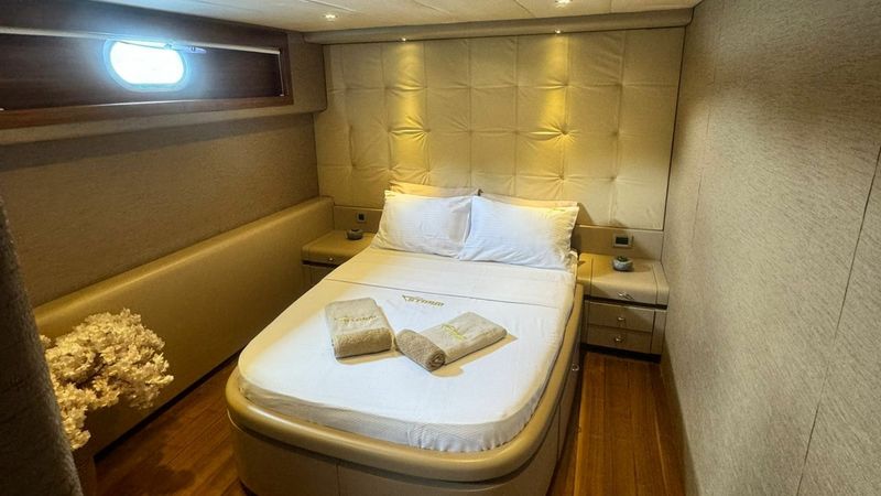 Custom Built 90 | Storm