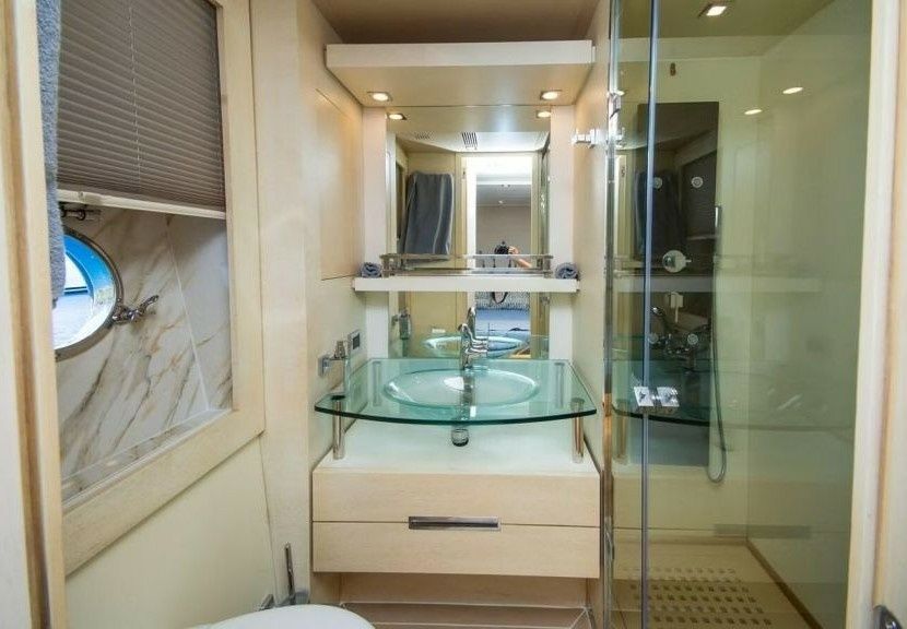 Azimut 86 S | Somafix