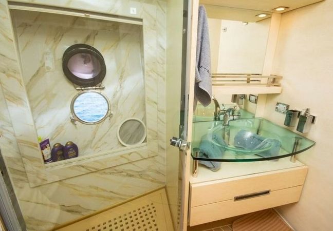 Azimut 86 S | Somafix