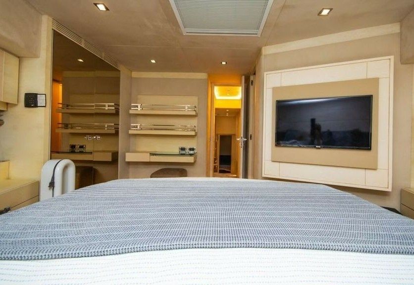 Azimut 86 S | Somafix