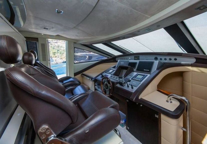 Azimut 86 S | Somafix