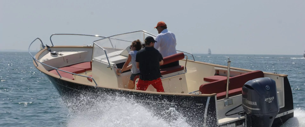 Rhea Marine 27 | Blue Star