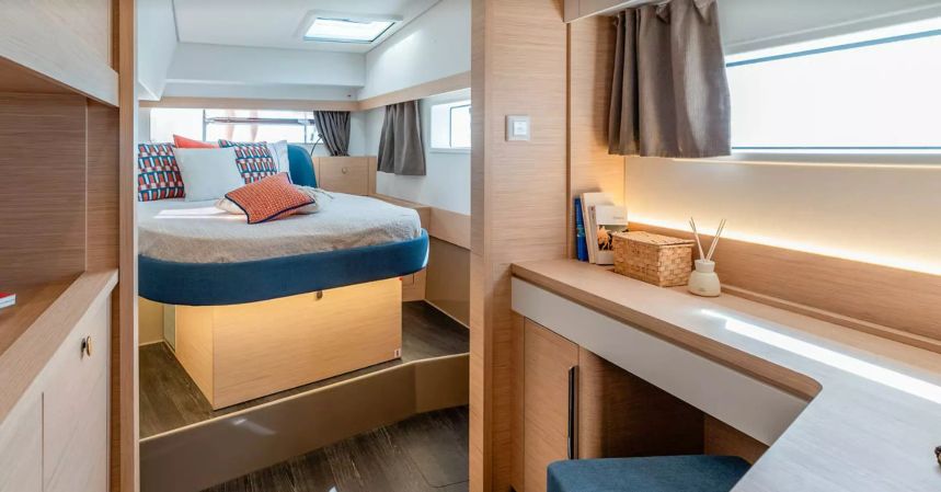Fountaine Pajot FP44 | Selah Vie