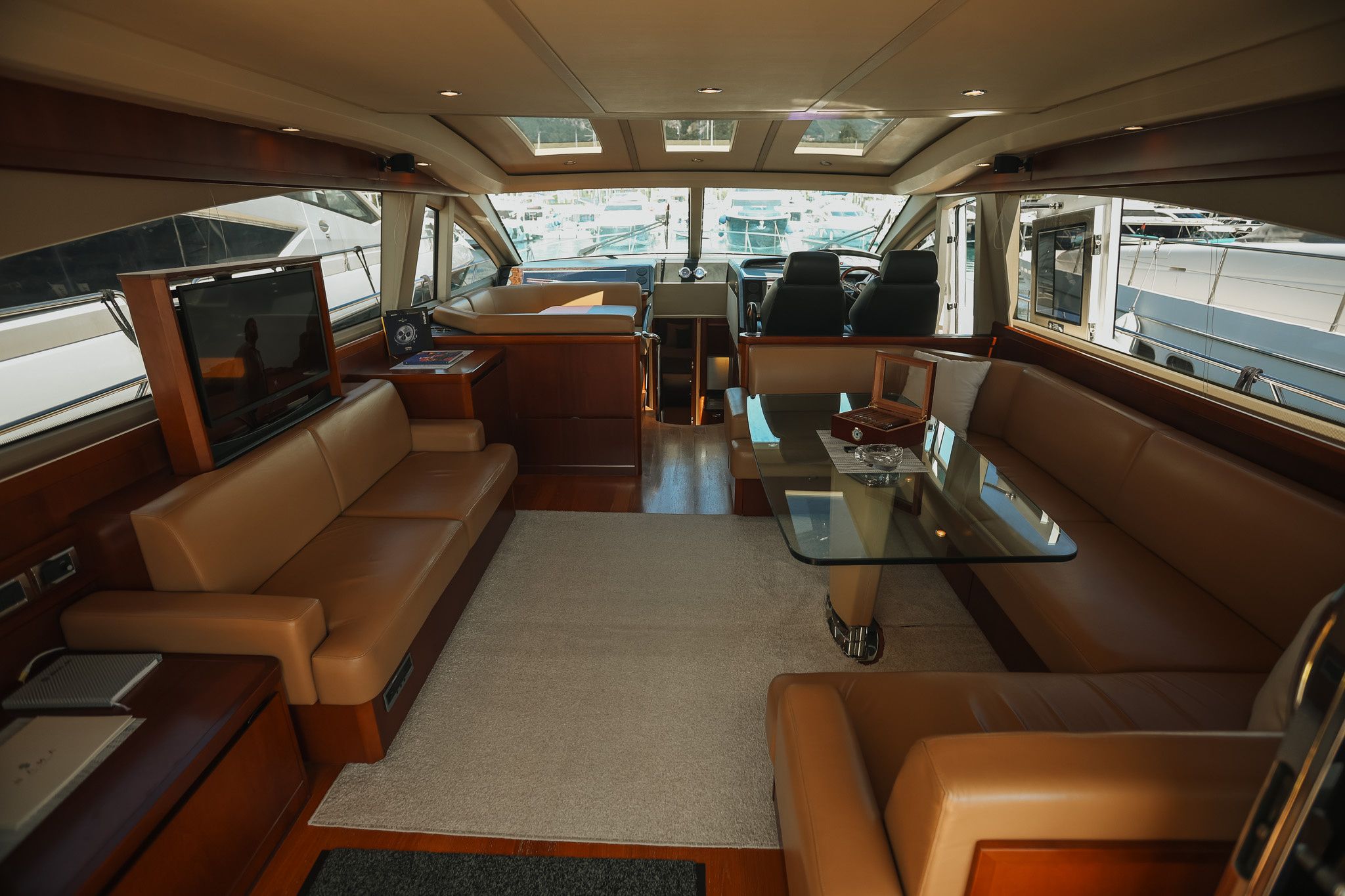 Princess V65 | Arat