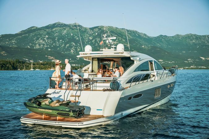 Princess V65 | Arat