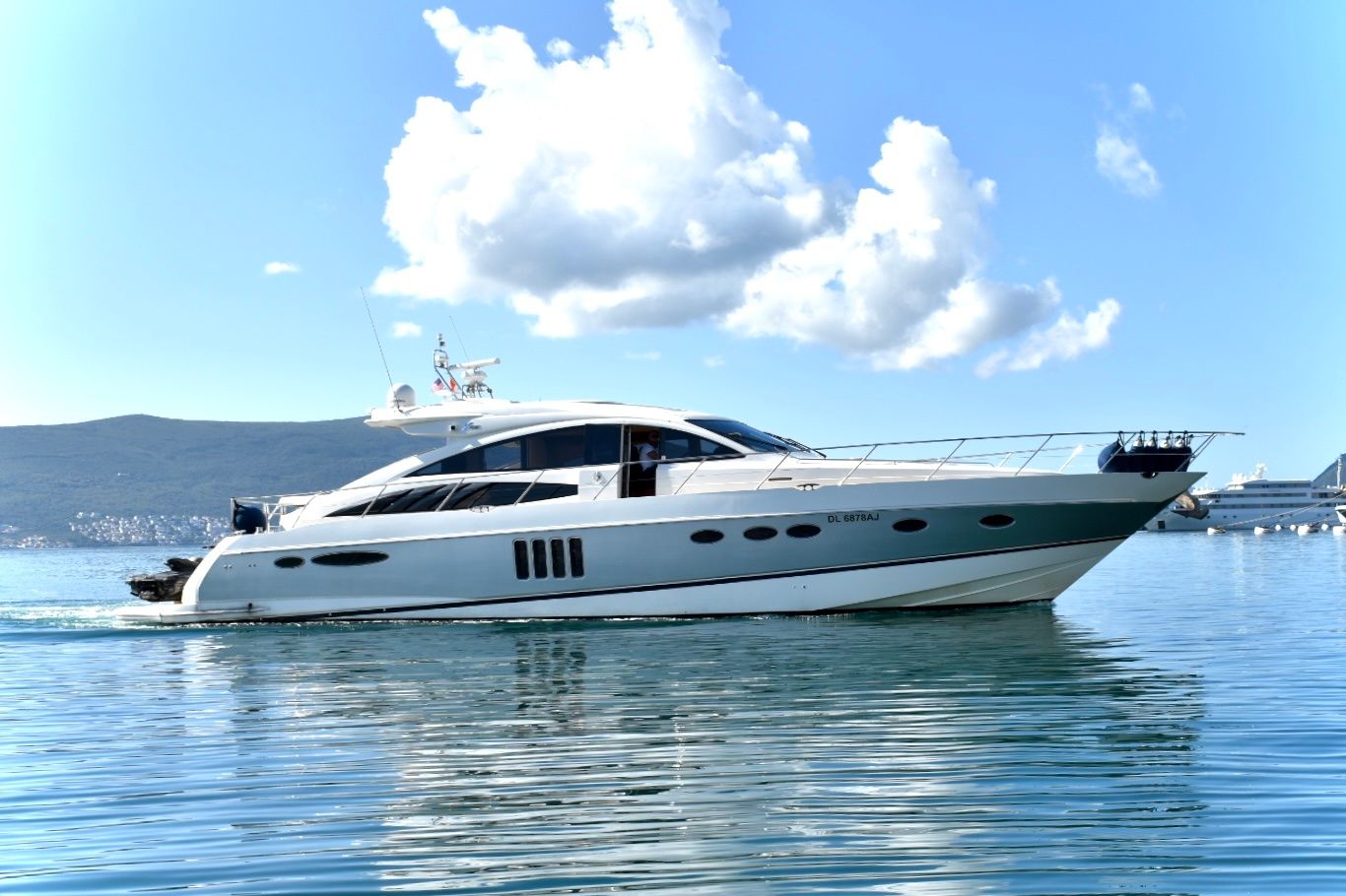 Princess V65 | Arat