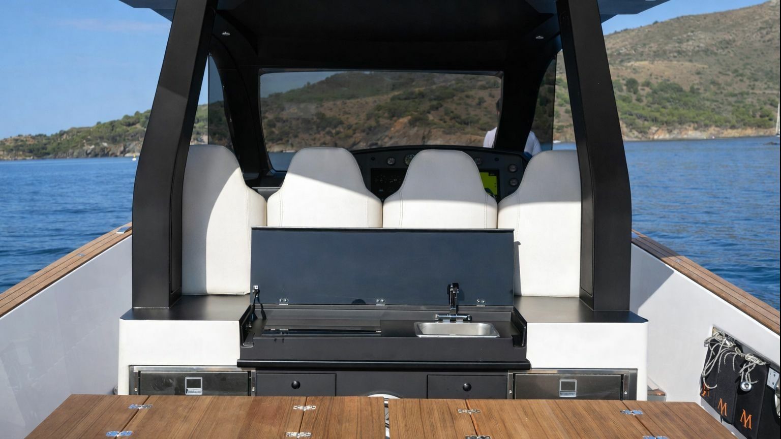 Maxim 44R | Ozzy