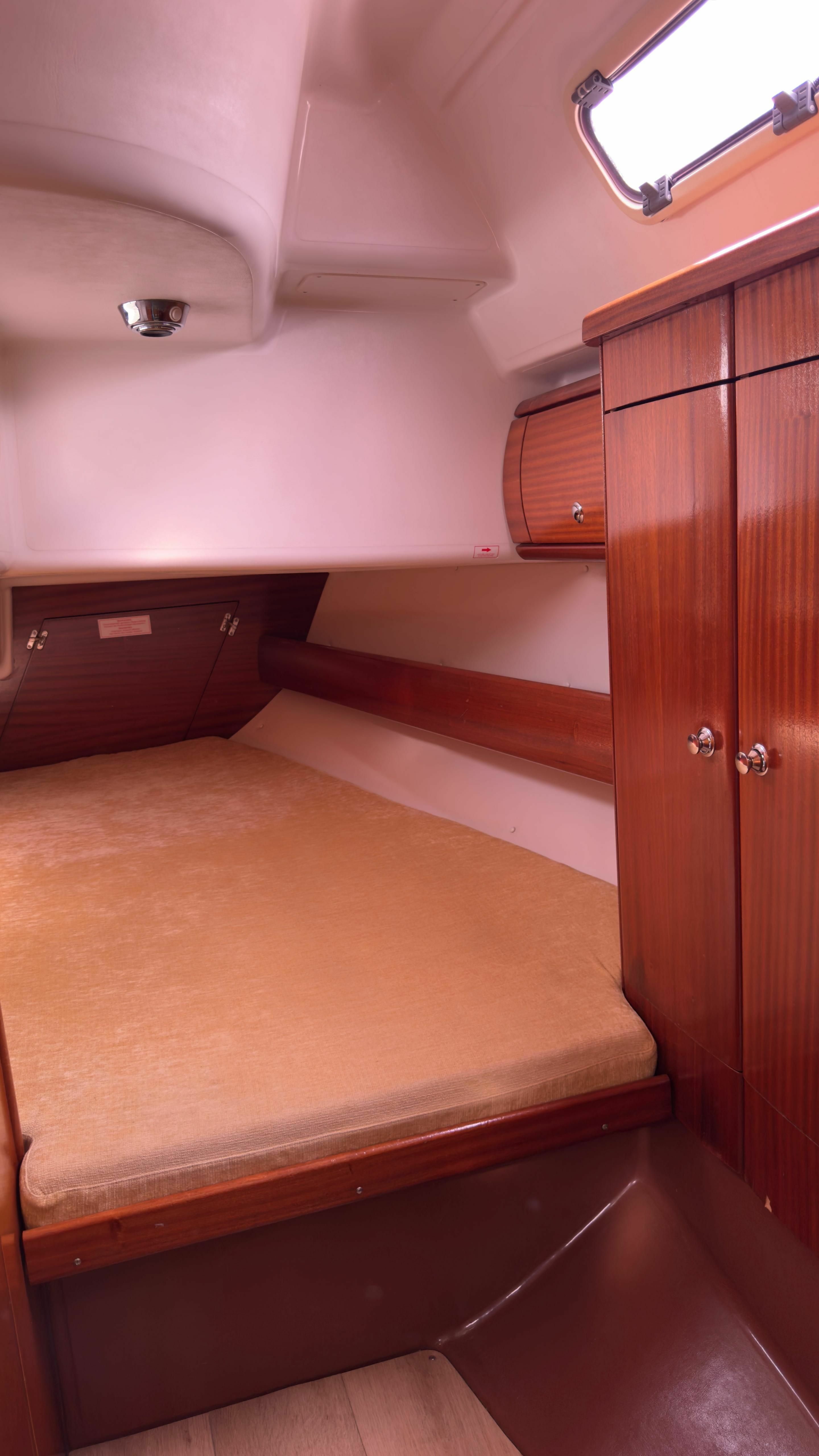 Bavaria Cruiser 36 | Ema
