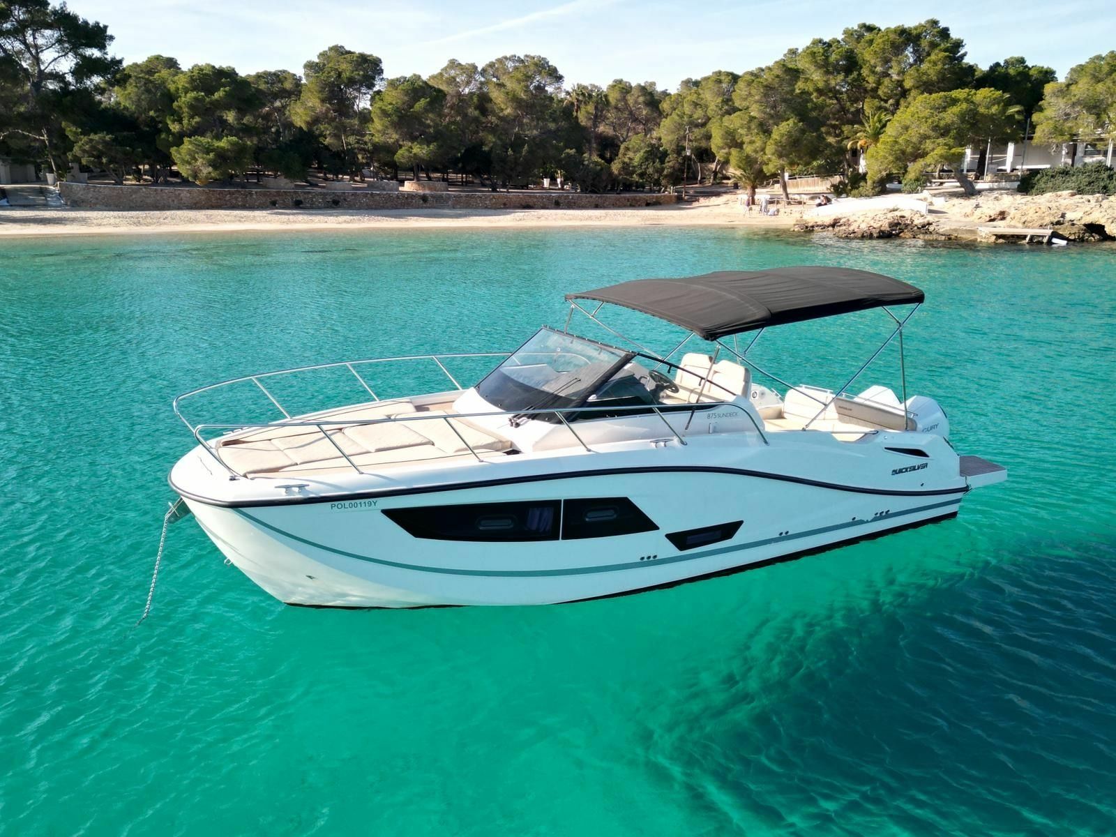 Quicksilver Activ 875 Sundeck | El Mojo