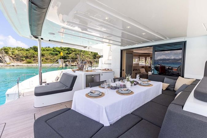 Lagoon 55 | Valinor