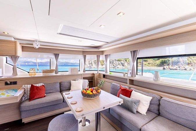 Lagoon 55 | Valinor