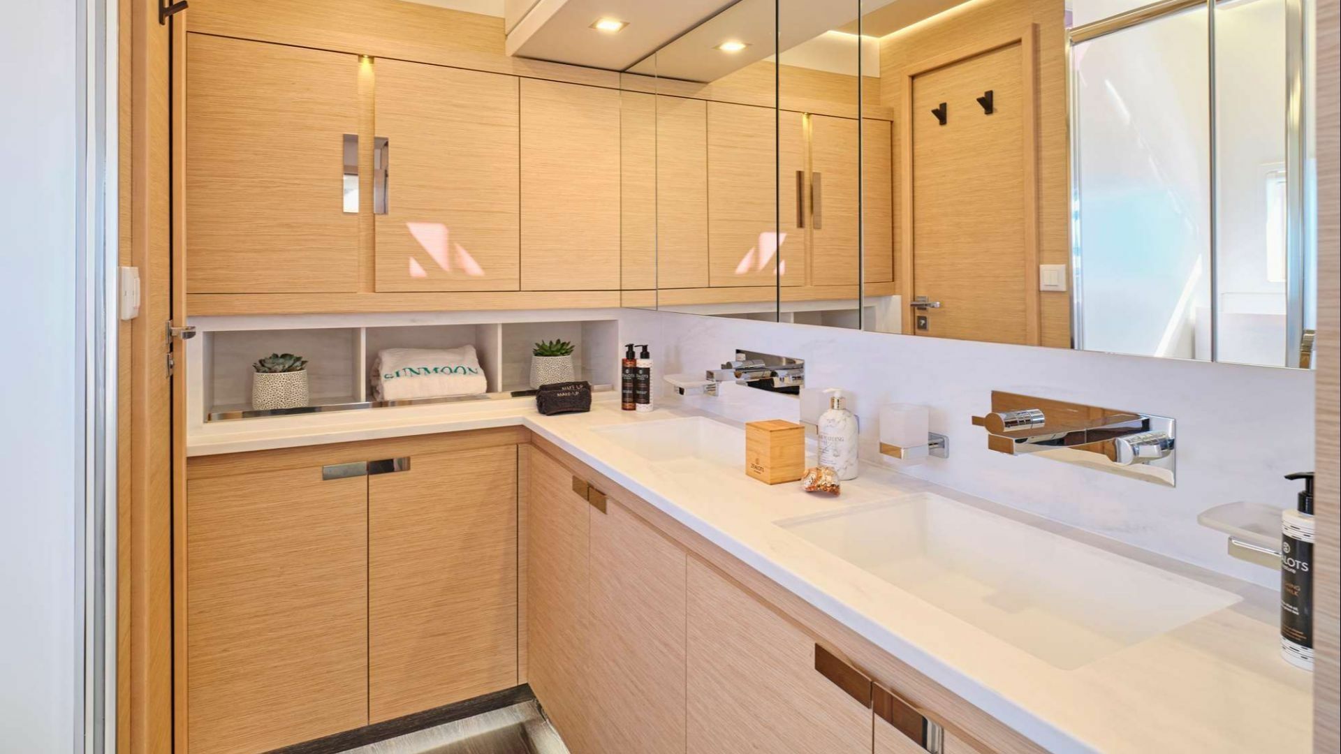 Fountaine Pajot Alegria 67 | Sunmoon