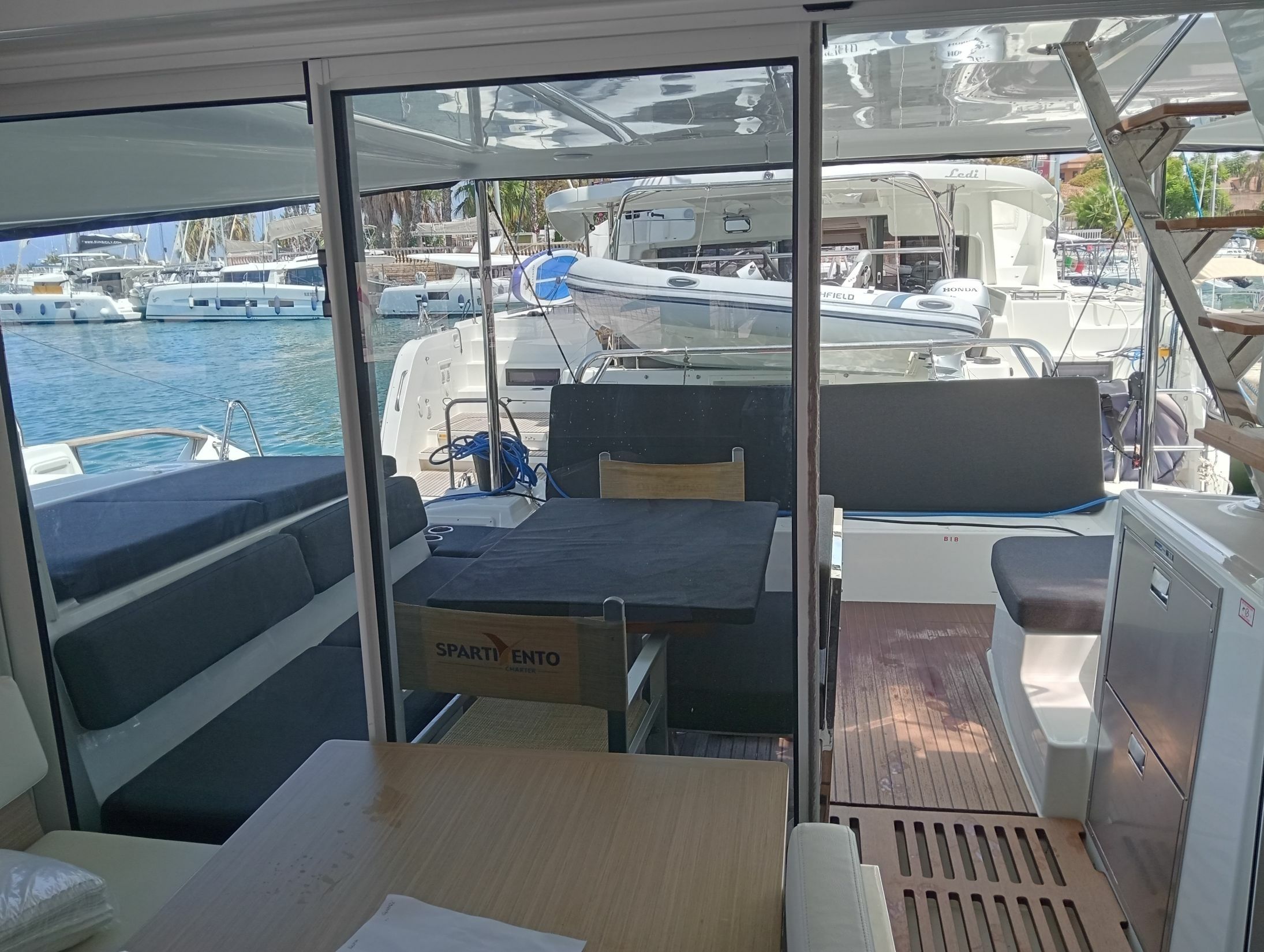 Lagoon 43 | Alma