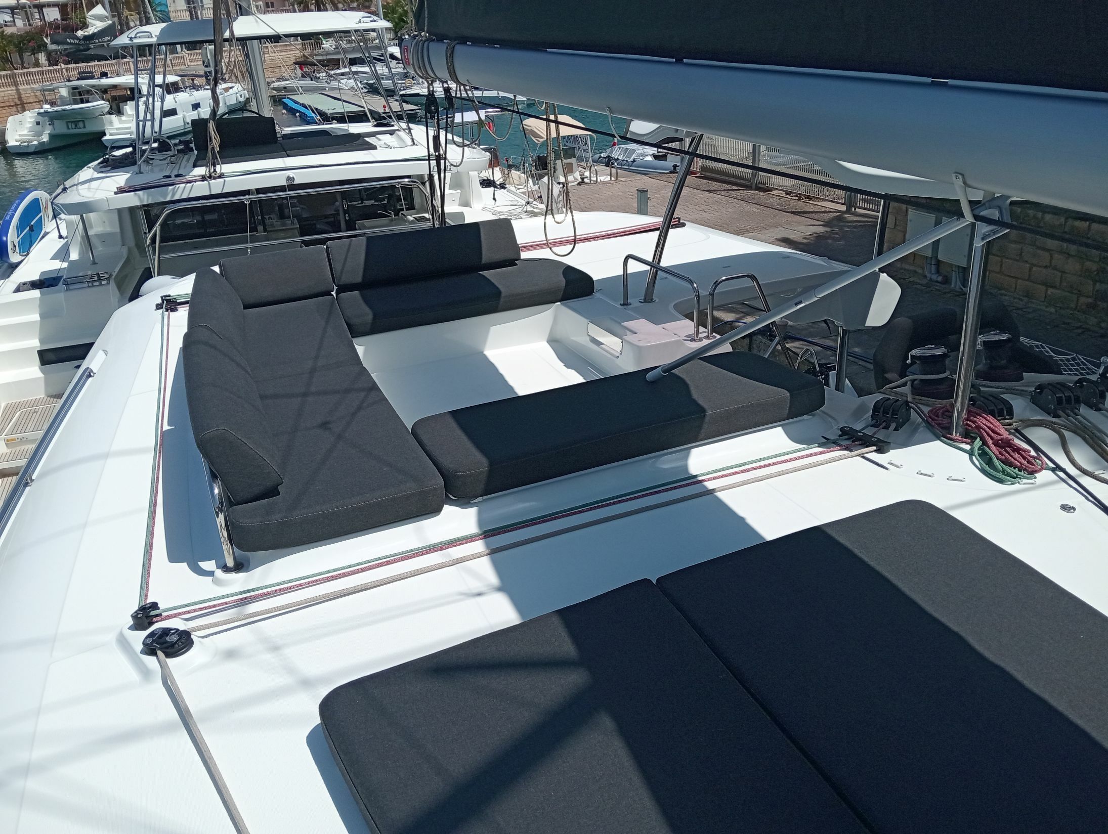 Lagoon 43 | Alma