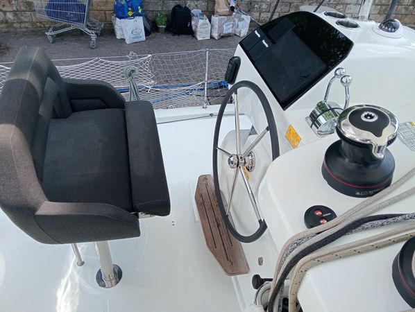 Lagoon 43 | Alma