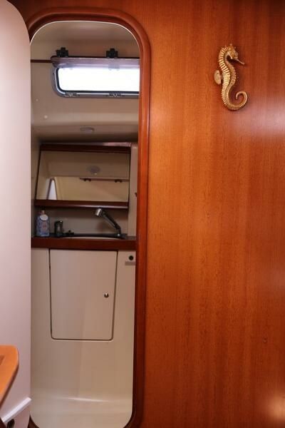 Dufour 455 GL | Keep Sailing 8