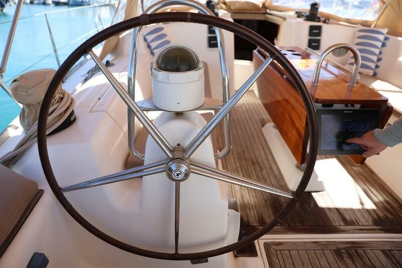 Dufour 455 GL | Keep Sailing 8