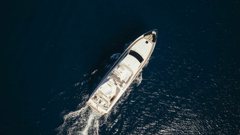 Ferretti 830 | Lidia